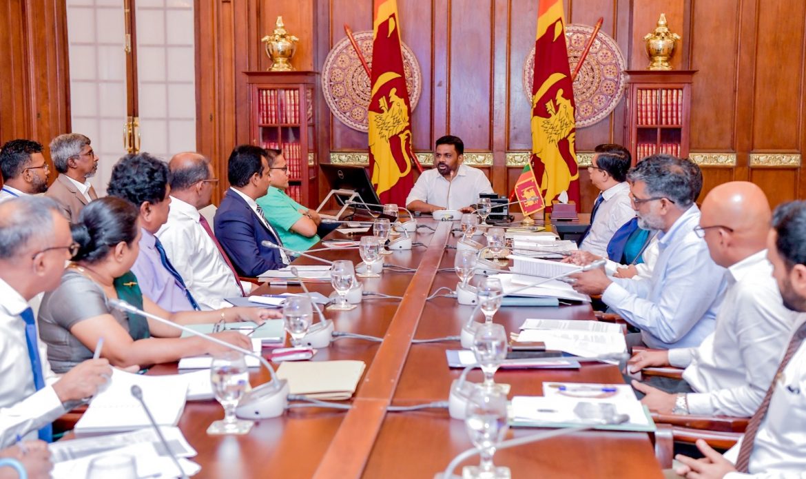 රටට එන සංචාරකයින්ට ලබා දෙන යටිතල පහසුකම් සහ සේවාවල ගුණාත්මකභාවය වැඩිදියුණු කරන්න