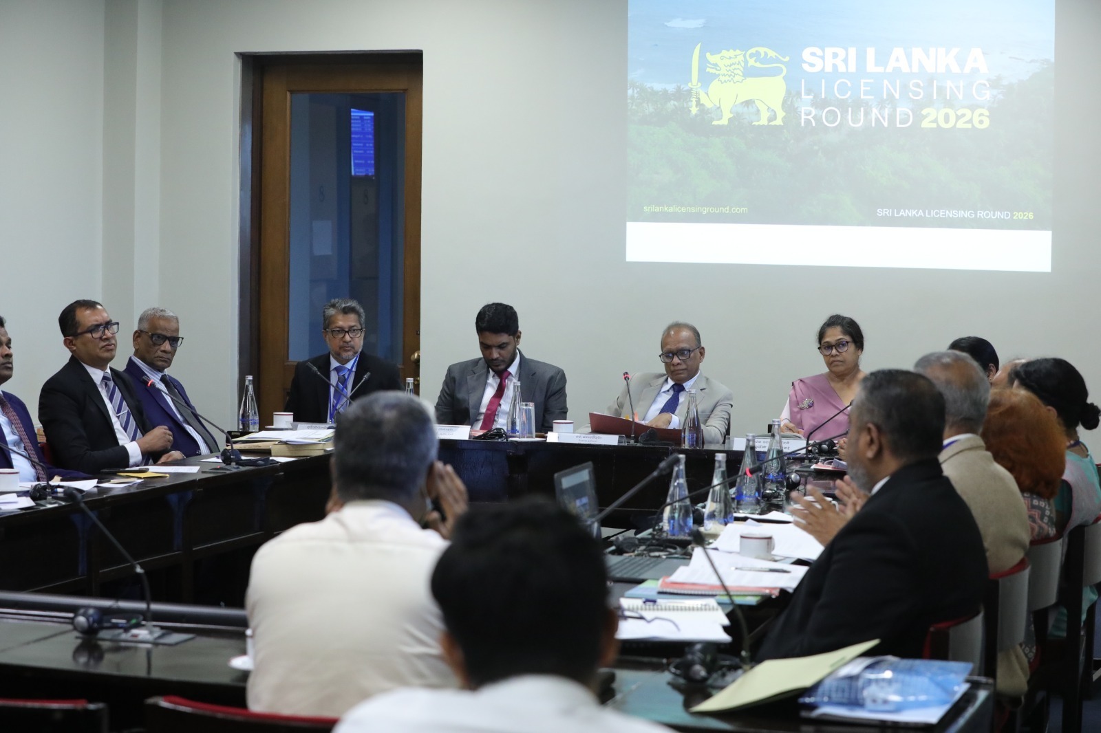 ශ්‍රී ලංකාවේ ඛනිජ තෙල් සම්පත් ගවේෂණ සහ සංවර්ධන ආයෝජන යෝජනා කැඳවීමට අමාත්‍යාංශයීය උපදේශක කාරක සභාවේ අනුමතිය