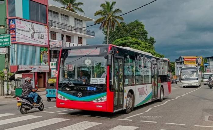 අද සිට යළි බස් ප්‍රමුඛතා මංතීරු නීතිය ක්‍රියාත්මකයි