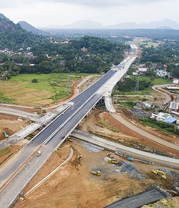 මධ්‍ය අධිවේගී මාර්ගයේ තවත් අදියරයක ප්‍රසම්පාදනයට අනුමැතිය 