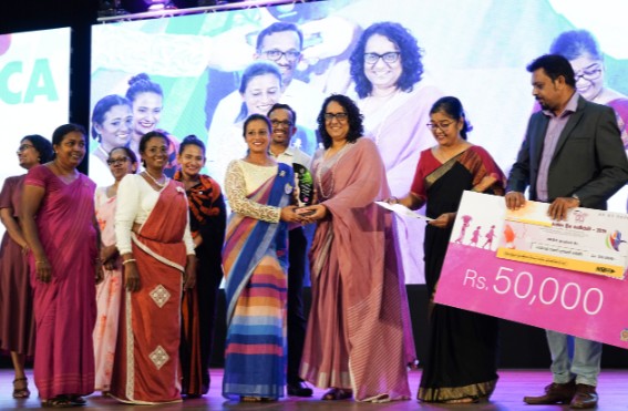 කාන්තා අයිතිවාසිකම් නීතියට පමණක් සීමා නොකර සැබෑ ජීවිතයට හිමිකර දීම රජයේ වගකීමයි- අගමැතිනි