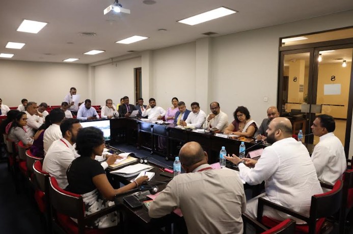 විවෘත පාර්ලිමේන්තු මූලාරම්භය සඳහා වන පාර්ලිමේන්තු සංසදයේ සාමාජික මන්ත්‍රීවරයන් සඳහා  දෙදින නේවාසික වැඩමුළුවක්