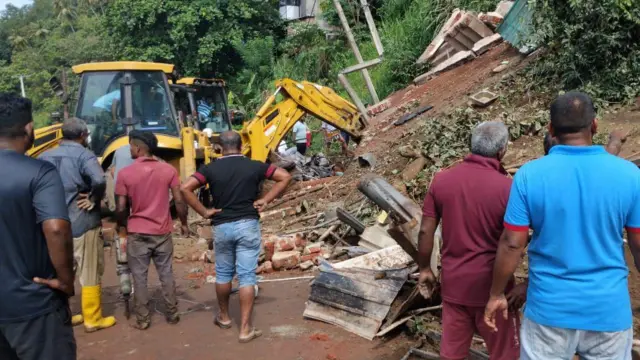 පහළ කඩුගන්නාව මාර්ගයේ එක් මංතීරුවක් විවෘත කරයි