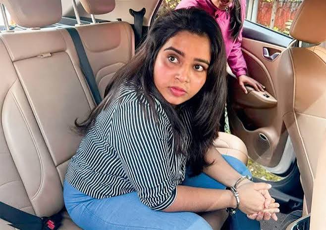 ඉෂාරා සෙව්වන්දි 21වැනිදා තෙක් රිමාන්ඩ්
