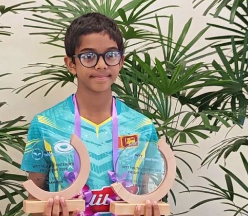 ලෝකය දිනූ ටාවි දිවයිනට 