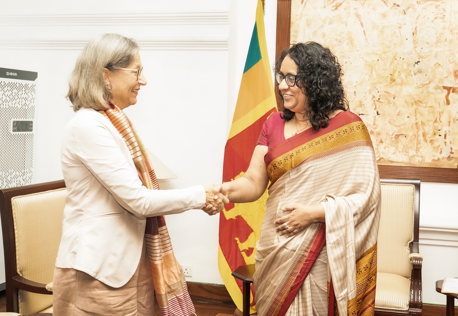ශ්‍රී ලංකාවේ ඔස්ට්‍රියා තානාපතිනිය අග්‍රාමාත්‍ය ආචාර්ය හරිනි අමරසූරිය හමුවෙයි