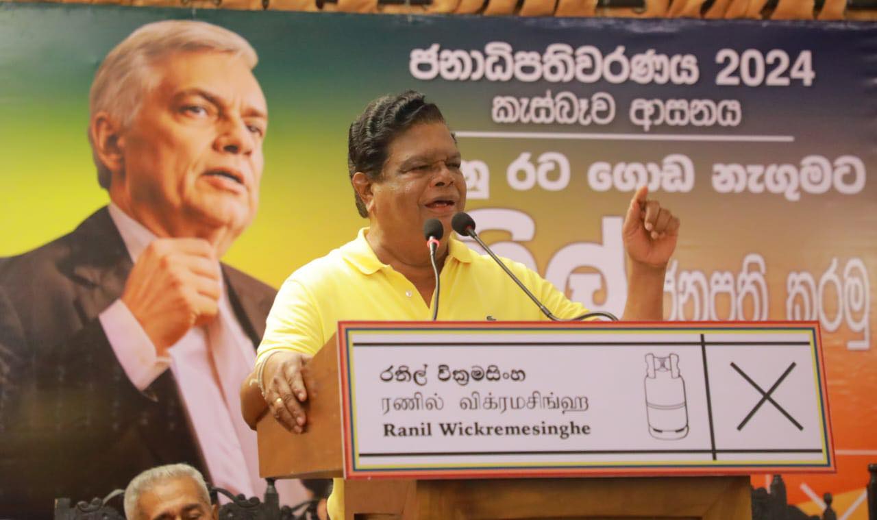 නිශ්චිත වැඩපිළිවෙළකින් ජනාධිපතිවරණයට ඉදිරිපත් වූ අපේක්ෂකයා 