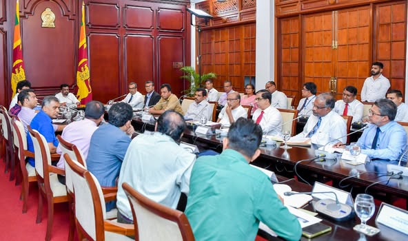  දිස්ත්‍රික් සම්බන්ධීකරණ කමිටු සභාපතිවරුන්ට ජනපති කී දේ