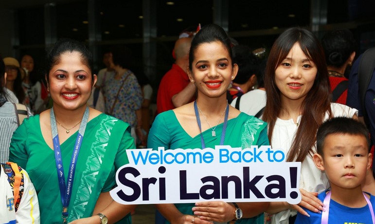 "Air China" ගුවන් සේවය කටුනායකට