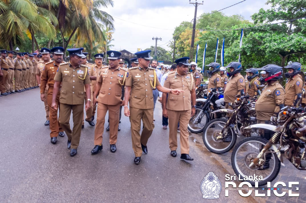 ක්ෂණිකව ස්ථානගතවිය හැකි ශක්තිමත් යතුරුපැදි බලඝනයක් 
