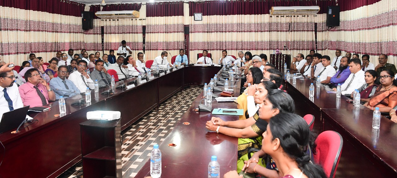 ත්‍රිකුණාමලයේ වත්මන් සෞඛ්‍ය සේවාවන් සෞඛ්‍ය හා ජනමාධ්‍ය අමාත්‍යවරයාගේ අවධානයට
