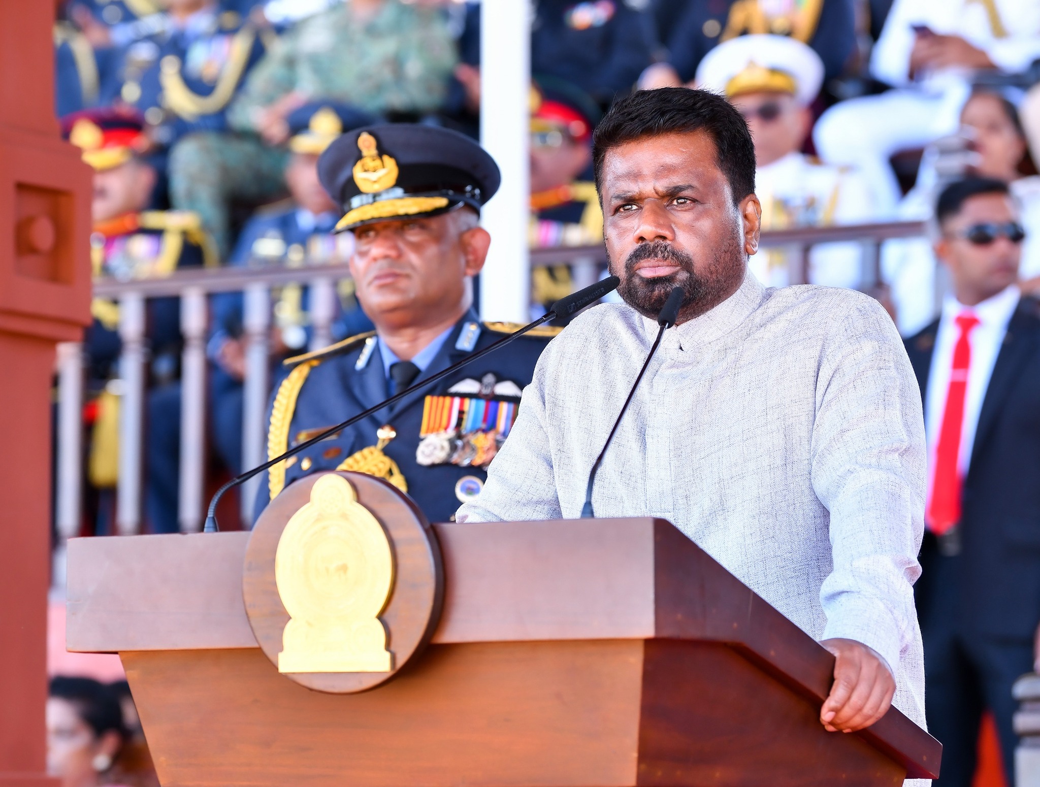 වෘත්තීමය වගකීම නිසි ලෙස ඉටු කරන රාජ්‍ය සේවයක් රටට අවශ්‍යයි- ජනපති 