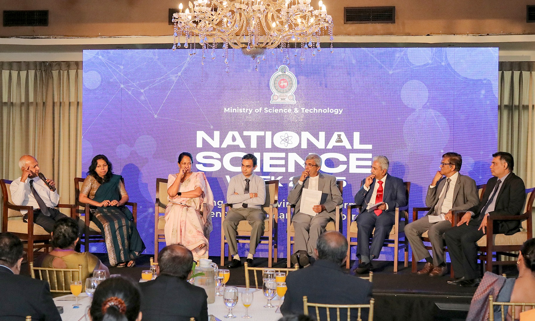 ජාතික විද්‍යා සතිය ඇරඹේ - විද්‍යාව ප්‍රචලිත කිරීමට සතිය පුරා වැඩසටහන් මාලාවක්