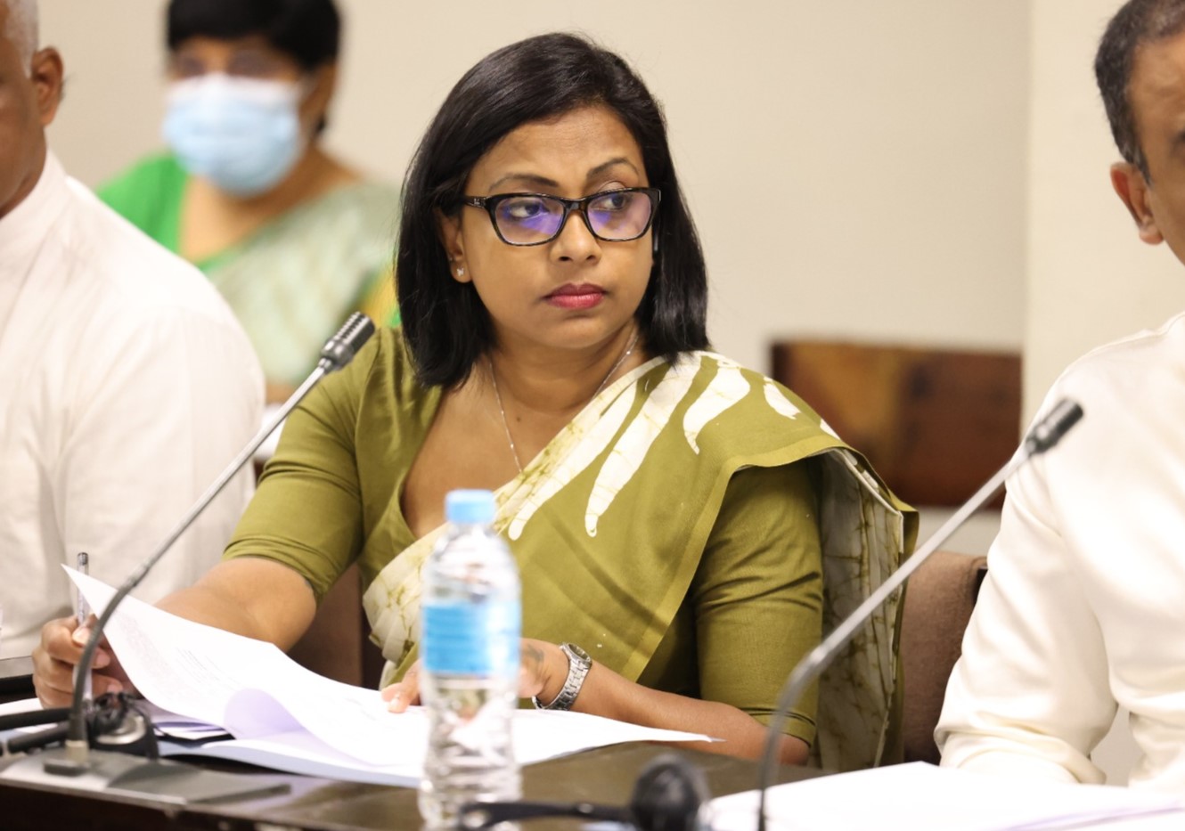 ජාතික සහ පළාත් පාසැල්වල විදුහල්පතිවරුන්ගේ ස්ථාන මාරු ක්‍රියාත්මක කිරීම සම්බන්ධයෙන් සාකච්ඡා 