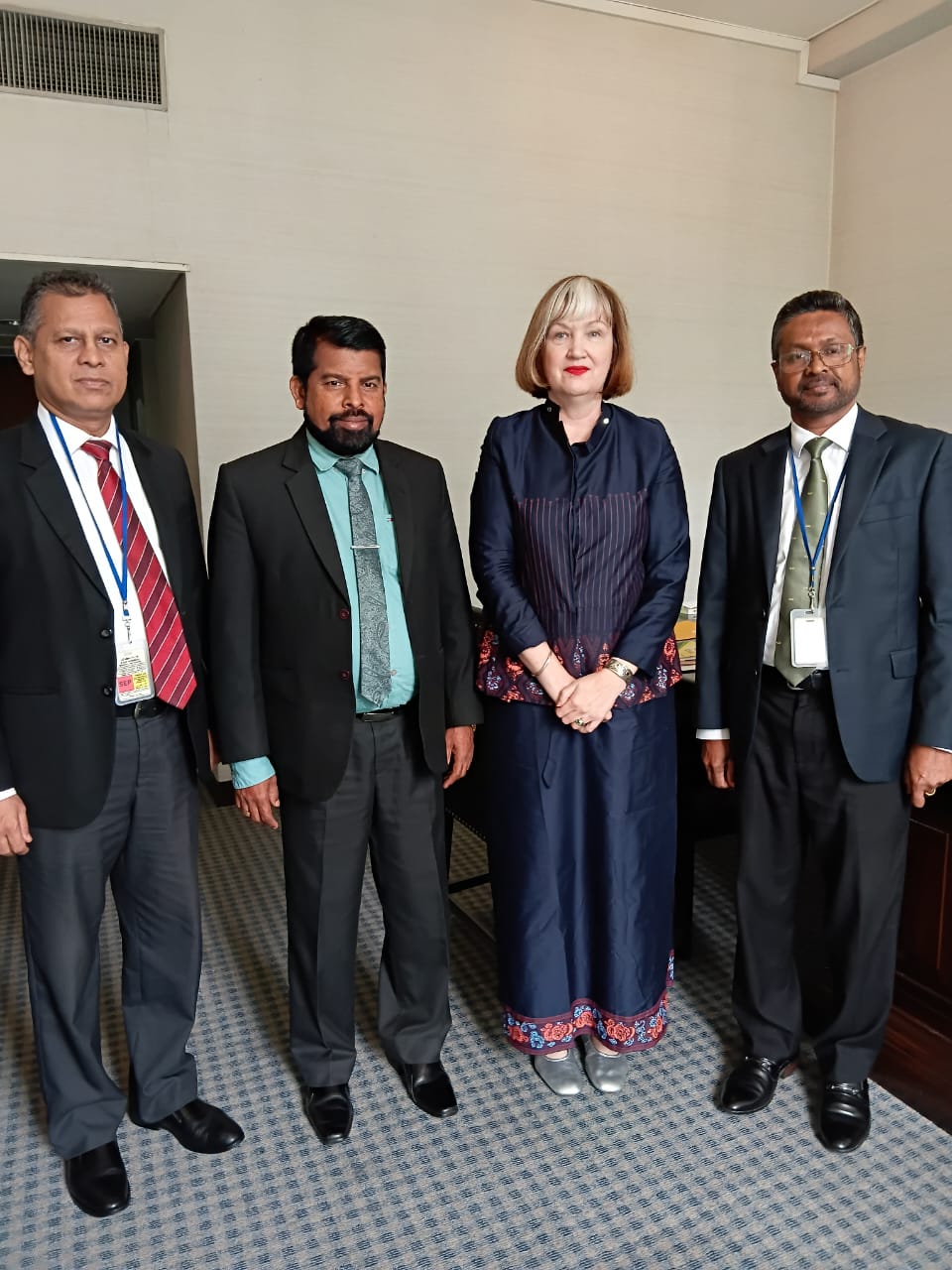 රාජ්‍ය පරිපාලන අමාත්‍යවරයා සහ ජාත්‍යන්තර කම්කරු සංවිධානයේ (ILO) මෙරට අධ්‍යක්ෂවරිය අතර සාකච්ඡාවක්