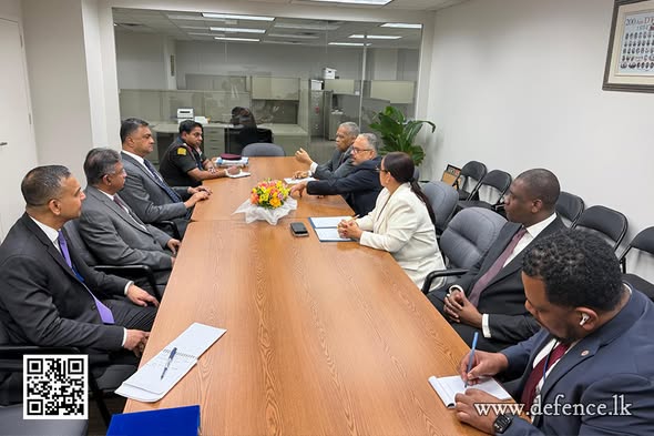 ආරක්‍ෂක ලේකම්වරයා නිව්යෝර්ක් නුවරදී හයිටි අග්‍රාමාත්‍යවරයා සහ විදේශ කටයුතු අමාත්‍යවරිය සමඟ සාකච්ඡාවක් 