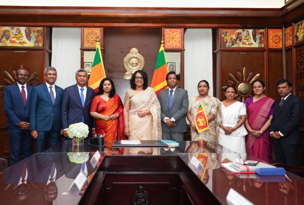 අභිනවයෙන් පත් වූ දූත මණ්ඩල ප්‍රධානීන් අගමැතිනිය හමුවෙයි