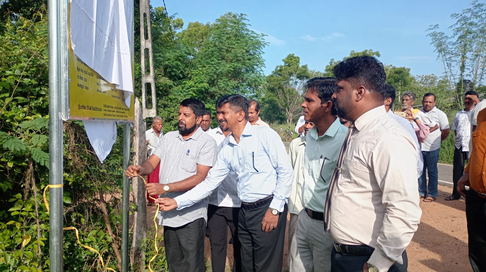 පුත්තලම දිස්ත්‍රික්කයේ කෘෂි මාර්ග සංවර්ධන ව්‍යාපෘති රැසක් ඇරඹේ 