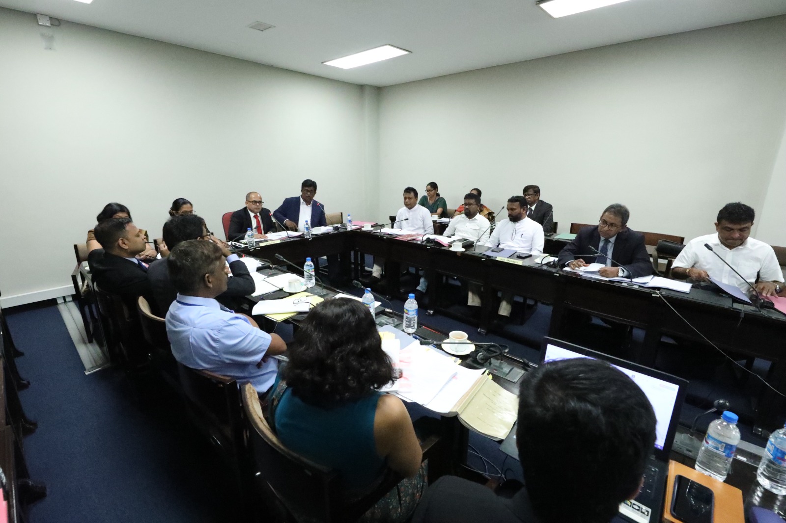 ශ්‍රී ලංකා විදුලිබල (සංශෝධන) පනත් කෙටුම්පත සම්බන්ධයෙන් ආංශික අධීක්ෂණ කාරක සභාවේ අනුමතිය