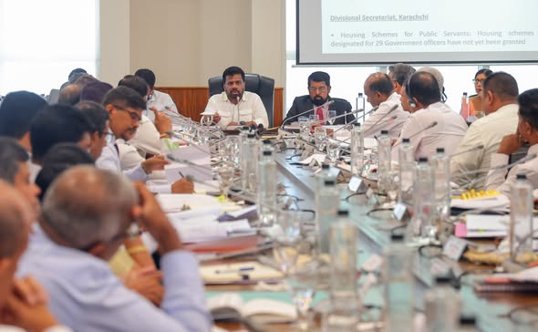 ගුණාත්මක රාජ්‍ය සේවාවක් වෙනුවෙන් රාජ්‍ය අංශයේ පුළුල් ප්‍රතිසංස්කරණයක්