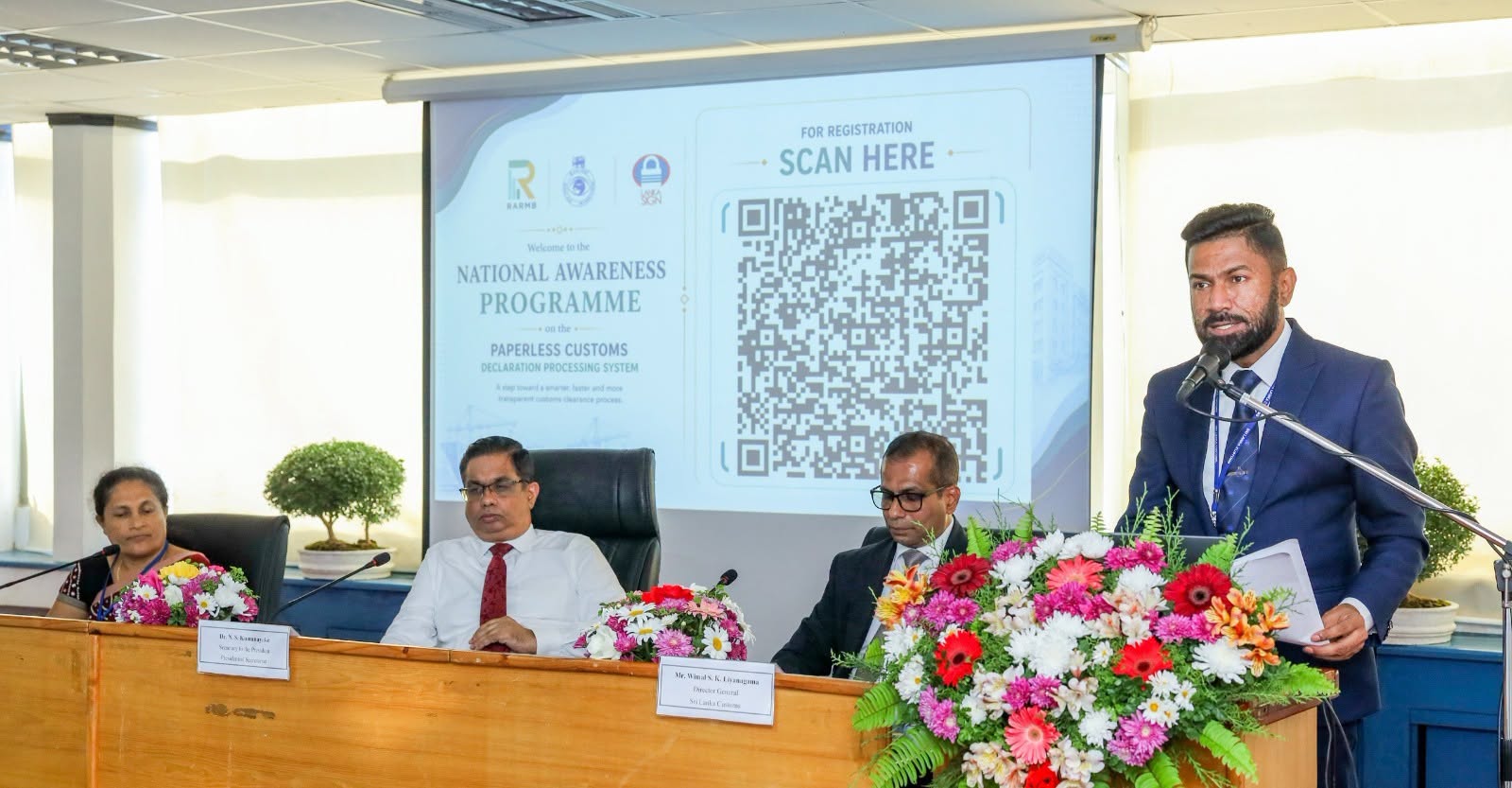 කඩදාසි රහිත රේගු ප්‍රකාශන ක්‍රමවේදය ඔක්තෝබර් 01 වැනිදා සිට ක්‍රියාත්මක කිරීමට සූදානම්