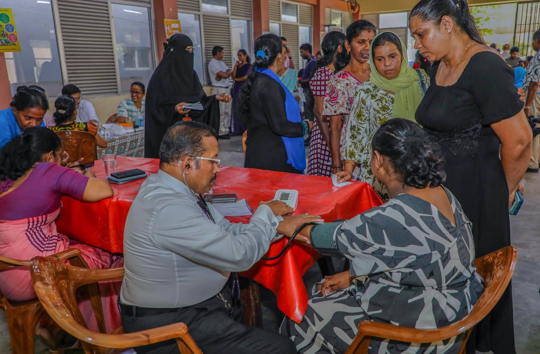 නාගරික මහල් නිවාසවල ජනතාවට සෞඛ්‍ය ආරක්ෂාව වෙනුවෙන් සුවතා මධ්‍යස්ථාන ඇරඹේ