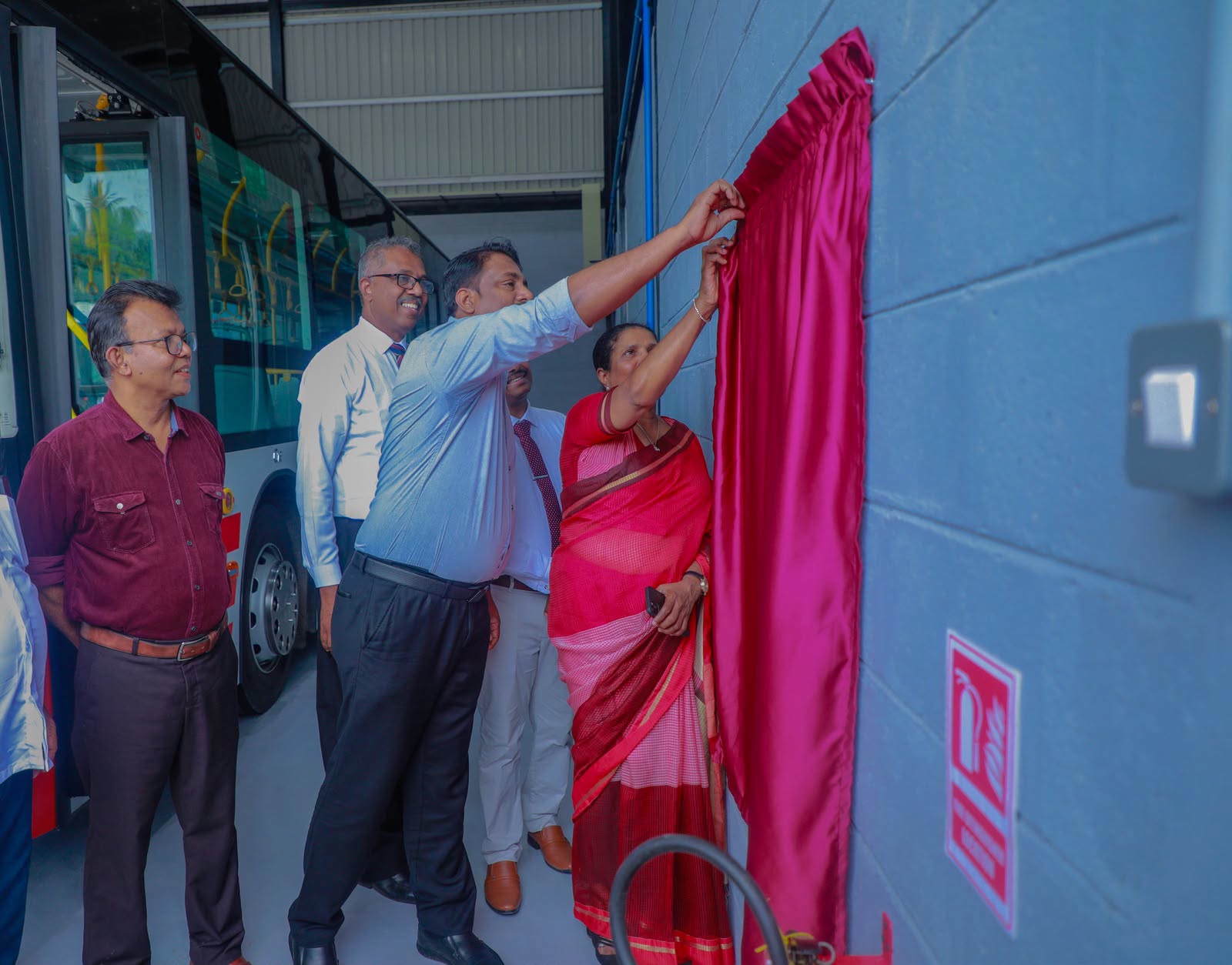 Metro Bus සේවාවේ සිව්වන ඩිපෝ අංගනය රත්මලානේ දී අද සිට සේවා අරඹයි