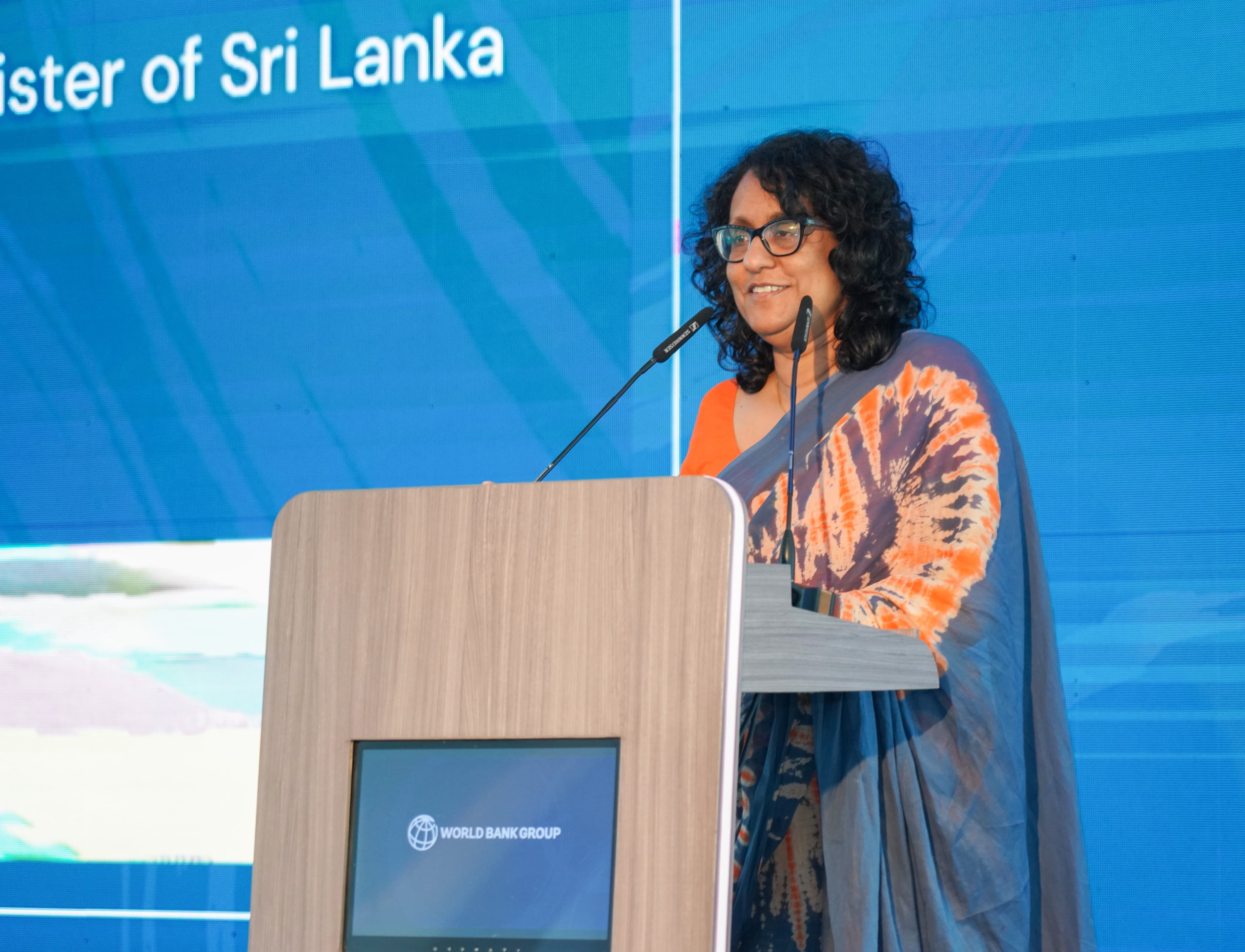 ළමා ආරක්ෂණය හුදෙක් කාන්තාවන්ට පමණක් වෙන් වූ වගකීමක් නොවේ
