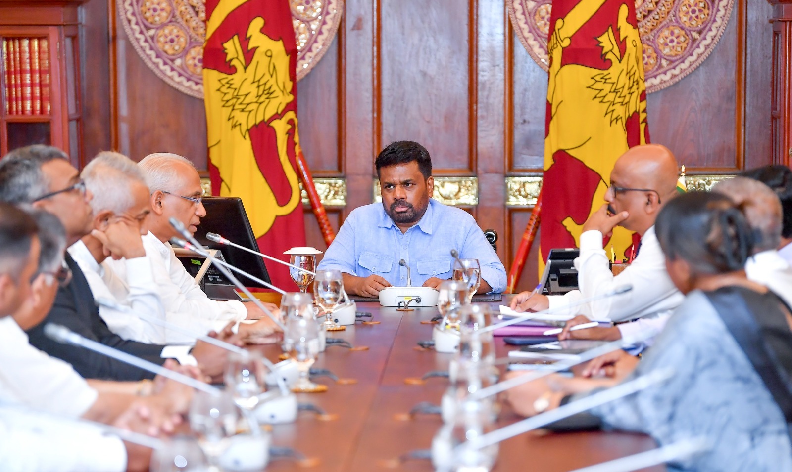 ජනපති සහ ශ්‍රී ලංකා ක්‍රිකට් පරිවර්තන කමිටුව අතර හමුවක්