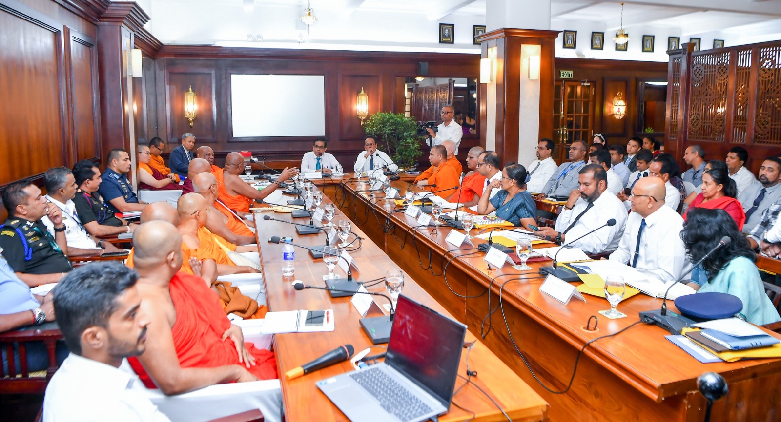 ලෝක බෞද්ධ සංඝ සම්මේලනයේ  60 වන සංවත්සර සමරු උළෙල සංවිධාන  කටයුතුවල ප්‍රගතිය විමසා  බැලී‌මේ සාකච්ඡාවක්