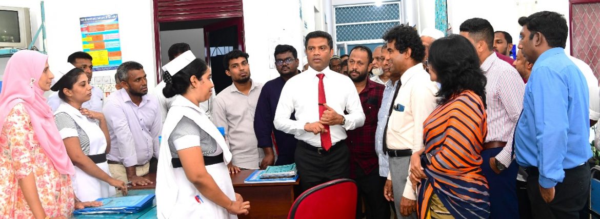 විශේෂඥ වෛද්‍යවරුන් රට හැර යන ප්‍රවණතාව අඩුවෙයි