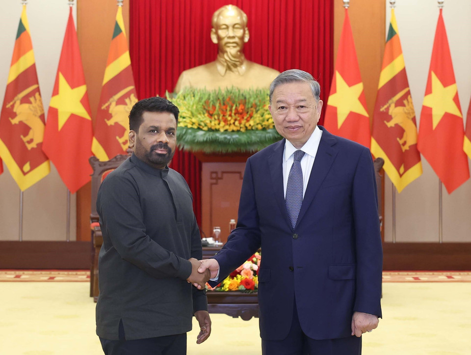 President Meets General Secretary of the Communist Party of Vietnam