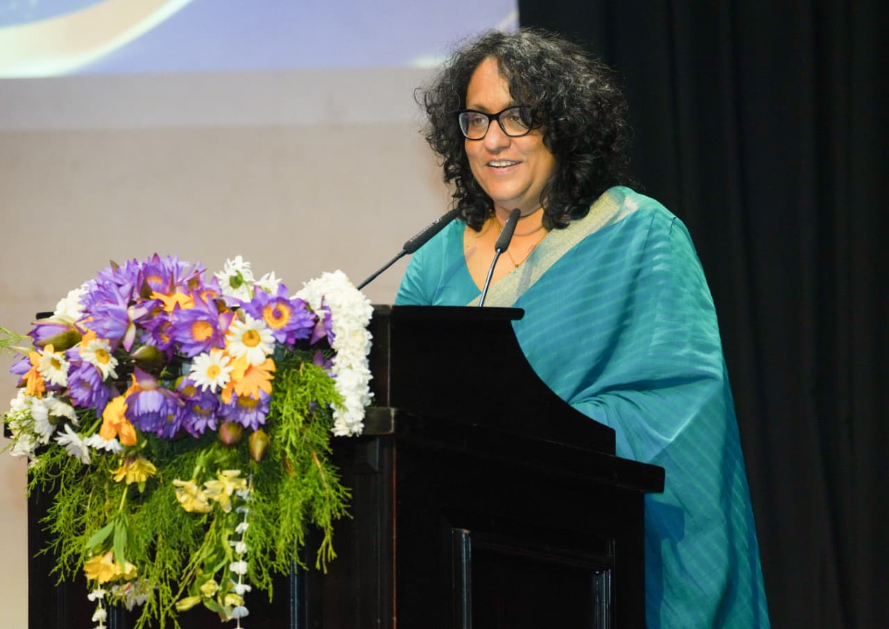 පාසල් ඉගෙනුම් ඉගැන්වීම් ක්‍රියාවලිය සඳහා විශේෂ වැඩපිළිවෙළක් මත- අගමැතිනී  