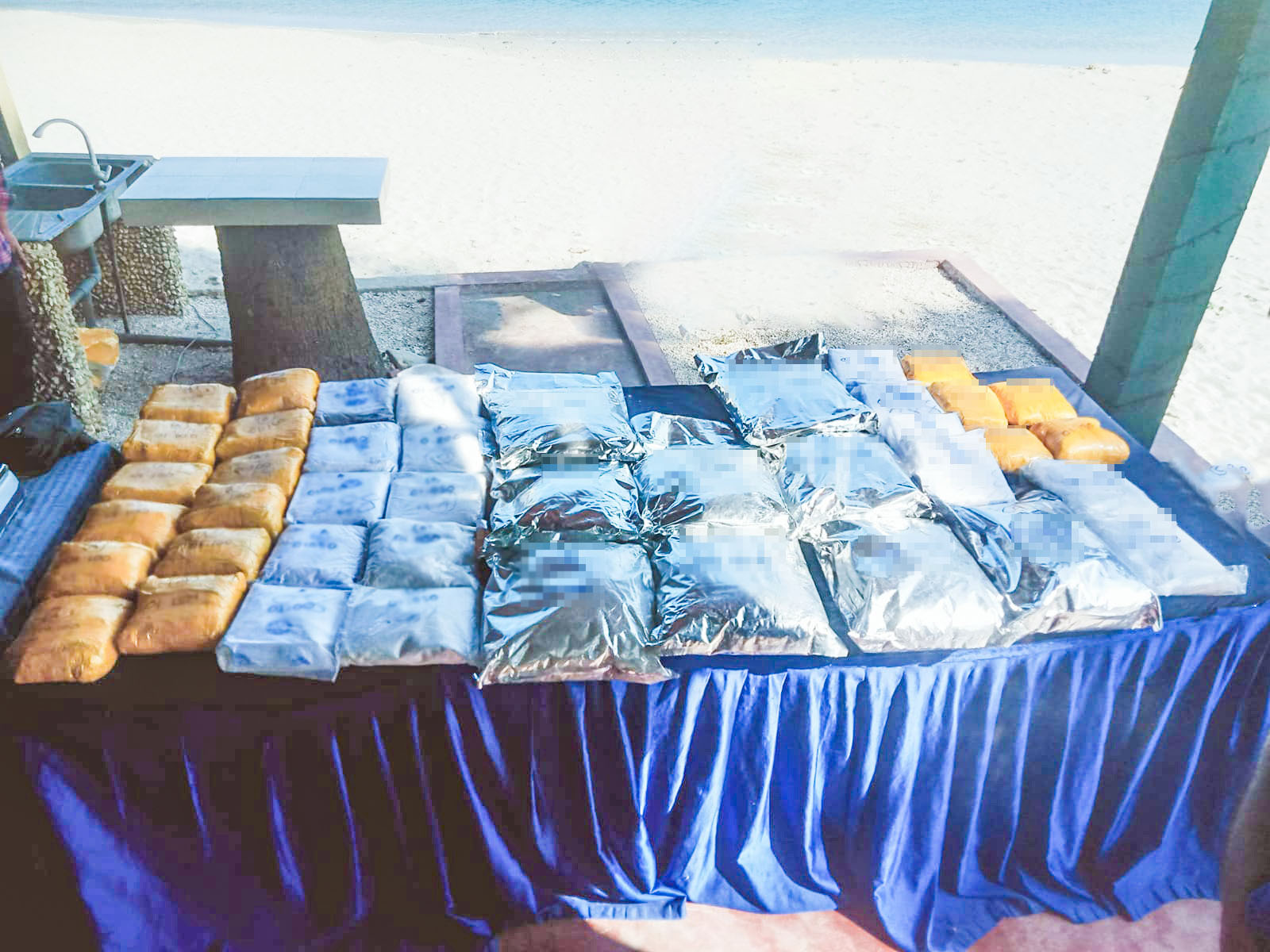 ශ්‍රී ලංකා නාවික හමුදාව මෙහෙයුමකදී මත්ද්‍රව්‍ය තොගයක් අත්අඩංගුවට 
