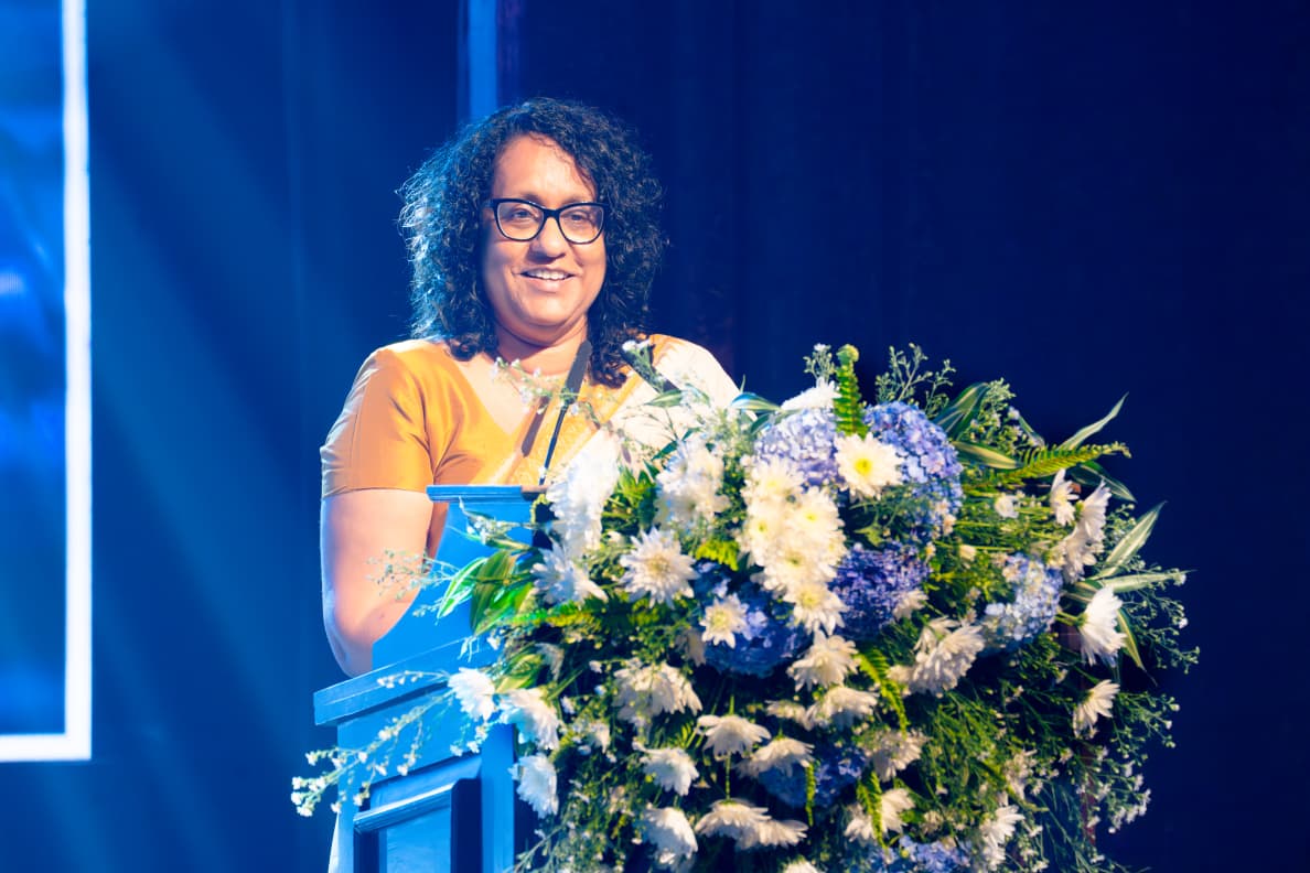 සමාජ මාධ්‍ය තුළ තොරතුරු බෙදාගන්න පෙර සත්‍ය අසත්‍යතාව ගැන සැලකිළිමත් වෙන්න - අග්‍රාමාත්‍ය ආචාර්ය හරිනි අමරසූරිය-