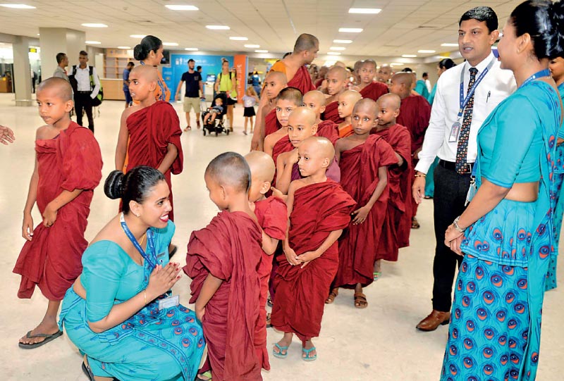 SriLankan Airlines delights Samanera monks with special airport tour