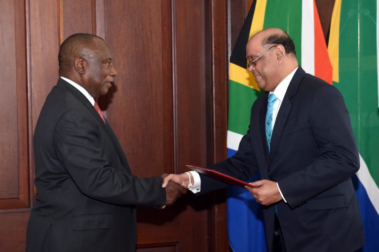 Sri Lanka High Commissioner to South Africa presents credentials in Zambia