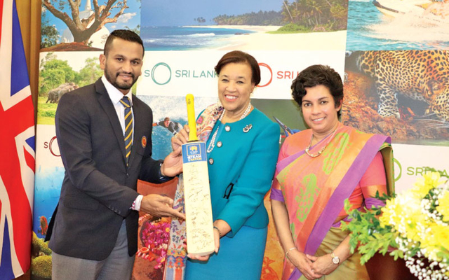 Sri Lanka HC in London hosts Lankan World Cup cricketers