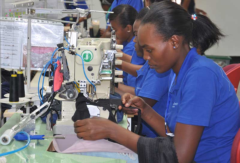 Sri Lankan Hela Clothing wins Employer of the Year award in Ethiopia