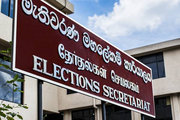 Voters warned against taking photos, videos inside booths