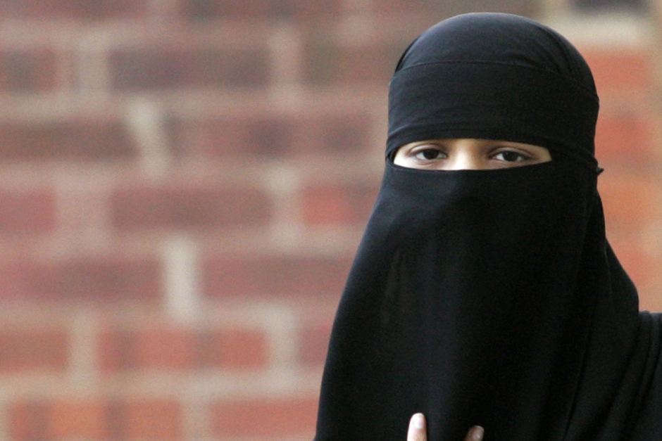 Ban on niqab, burqa continues in Uva: Governor