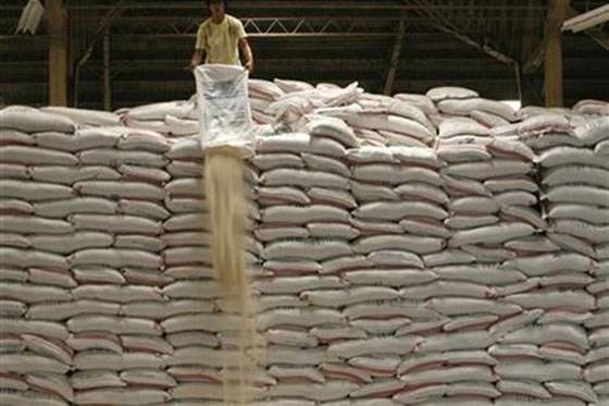 Government goes before leading rice millers to purchase rice 