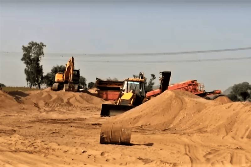 Online payment can be made for sand, gravel, soil transport permit from today