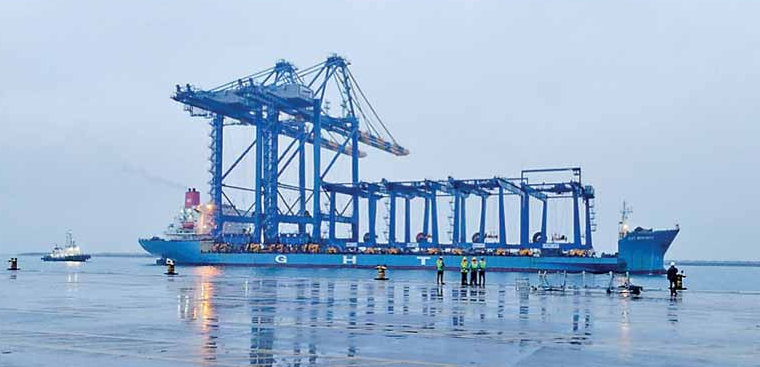 Colombo West International Terminal to receive major equipment boost with arrival of new cranes 